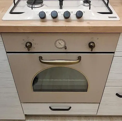 Artment! A New And Stylish For - Free Parking